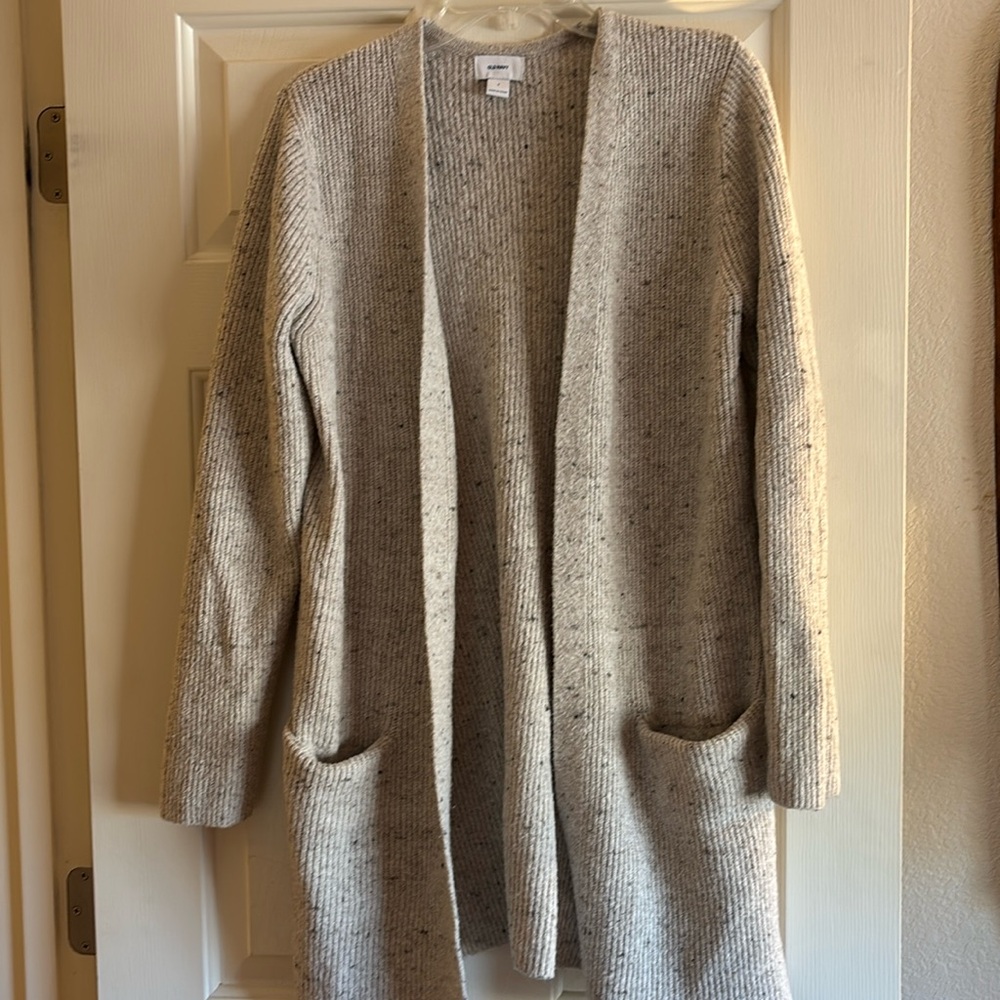 Old Navy Sweater